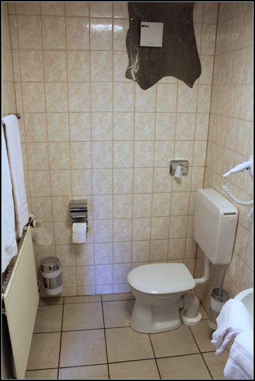Hotel Artfarm Виль Экстерьер фото
